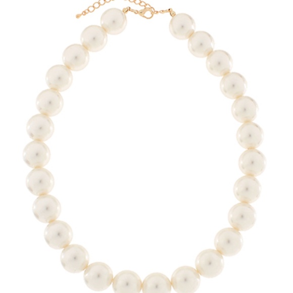 Large 16mm Pearl Necklaces - Picture 1 of 1